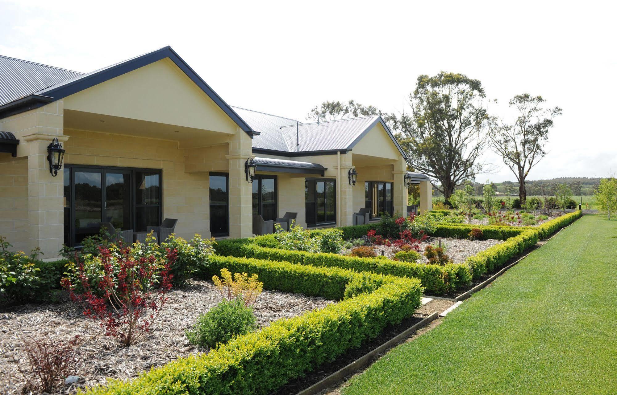The Barn Accommodation Mount Gambier Exteriör bild